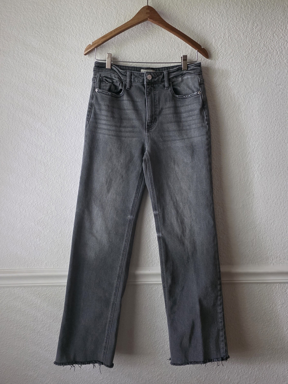 Harper Heritage High Rise Wide Leg Raw Edge Jeans